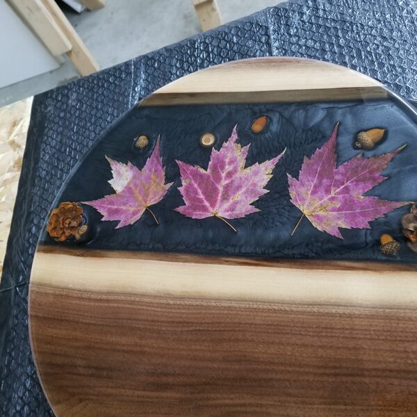 Walnut and Maple leaf lazy susan turntable